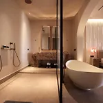 Tropicana Hotel , Suites & Villas Mykonos