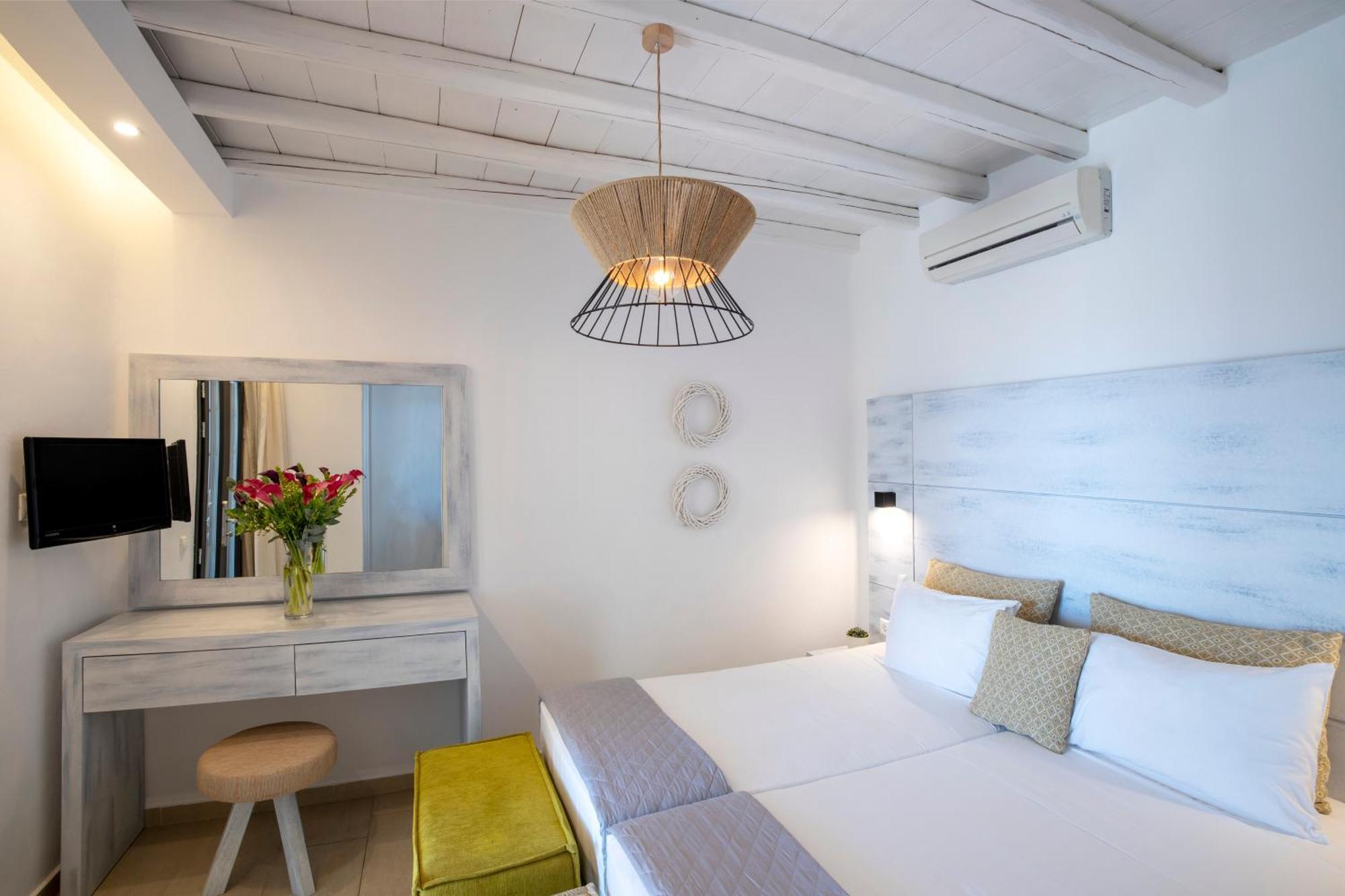 Tropicana , & Mykonos 4* Paradise Beach (Mykonos)